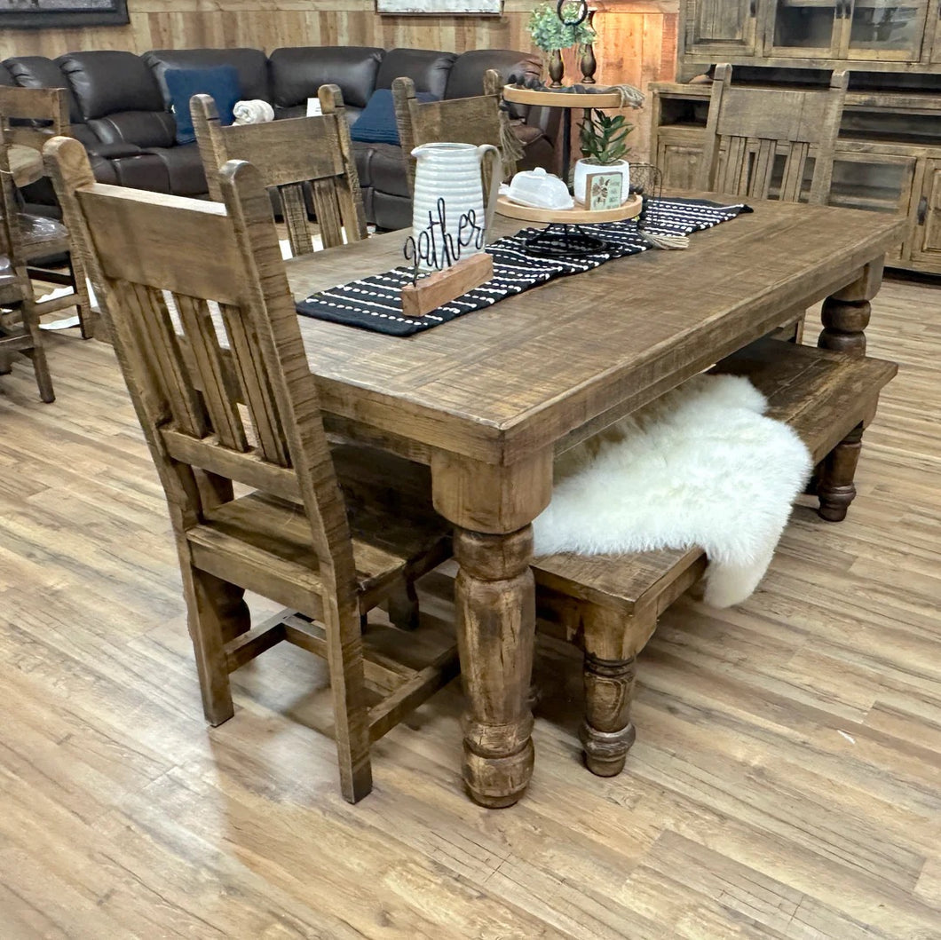 Far West Table Set