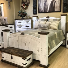 Load image into Gallery viewer, Gatlinburg Bedroom Set
